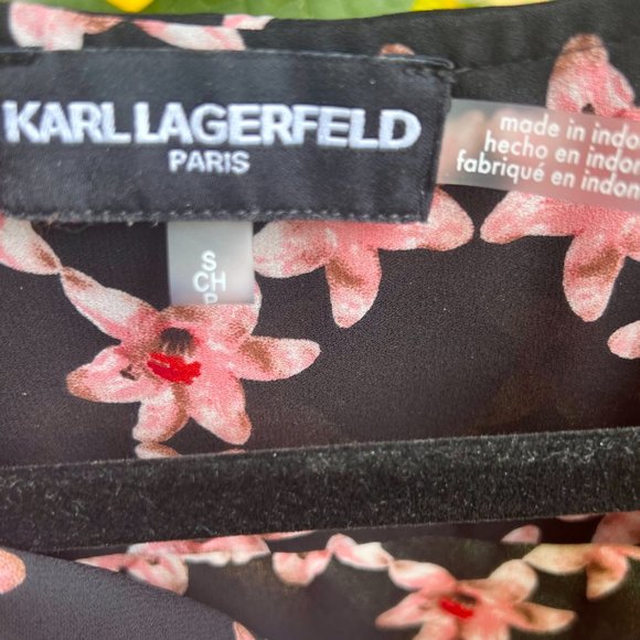 NWOT, Karl Lagerfeld, Floral Button Down Ruffle Blouse, Small - Picture 3 of 6